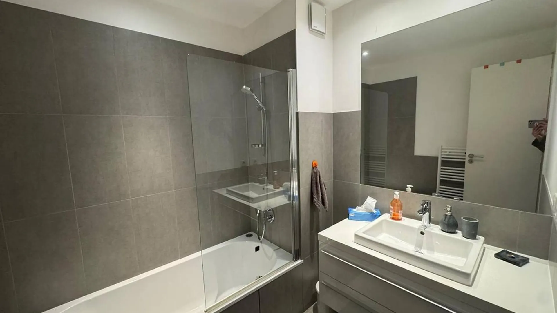 Appartement 3 Chambres Avec Piscine Au Centre-Ville - Fr-1-100-351 Cavalaire-sur-Mer